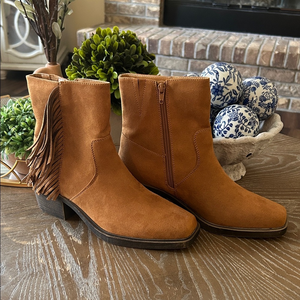 NWOT! Tan Faux Suede Western Fringe Low Heel Ankle Boots